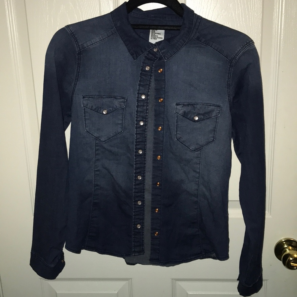 Women’s H&M dark blue denim shirt size 8